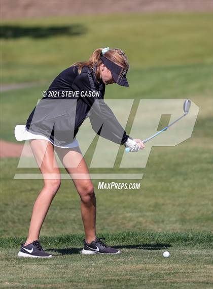 Thumbnail 1 in Sierra Foothill League Tournament photogallery.