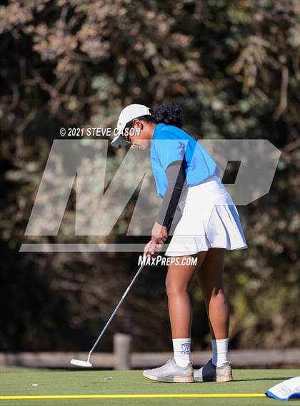 Thumbnail 2 in Sierra Foothill League Tournament photogallery.
