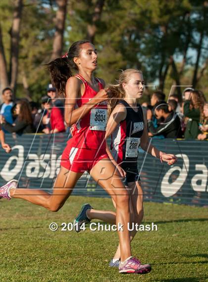 Thumbnail 3 in Clovis Invitational Division 1 5K Varsity Girls Race photogallery.