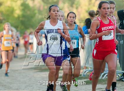 Thumbnail 2 in Clovis Invitational Division 1 5K Varsity Girls Race photogallery.