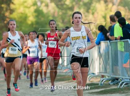 Thumbnail 3 in Clovis Invitational Division 1 5K Varsity Girls Race photogallery.