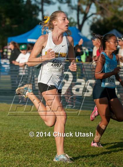 Thumbnail 1 in Clovis Invitational Division 1 5K Varsity Girls Race photogallery.