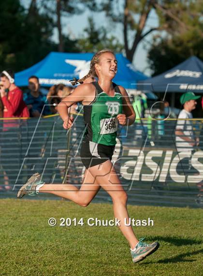 Thumbnail 1 in Clovis Invitational Division 1 5K Varsity Girls Race photogallery.