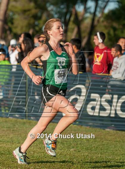 Thumbnail 2 in Clovis Invitational Division 1 5K Varsity Girls Race photogallery.