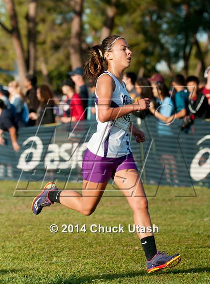 Thumbnail 1 in Clovis Invitational Division 1 5K Varsity Girls Race photogallery.