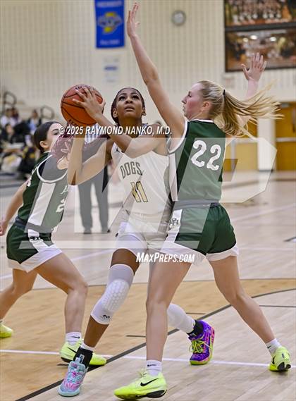 Thumbnail 3 in Pendleton Heights @ Lapel photogallery.