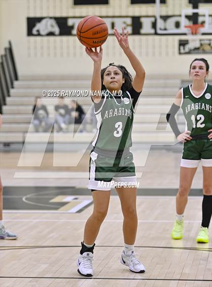 Thumbnail 2 in Pendleton Heights @ Lapel photogallery.