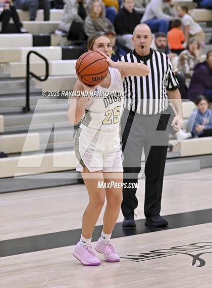 Thumbnail 3 in Pendleton Heights @ Lapel photogallery.