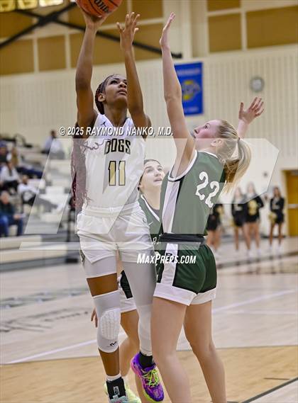 Thumbnail 2 in Pendleton Heights @ Lapel photogallery.