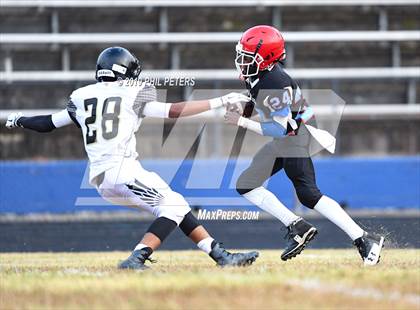 Thumbnail 2 in Gwynn Park @ Friendly photogallery.