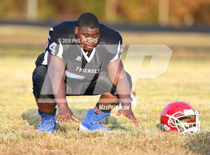 Thumbnail 3 in Gwynn Park @ Friendly photogallery.