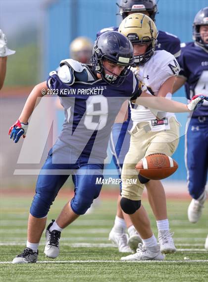 Thumbnail 1 in Mullen @ Columbine photogallery.