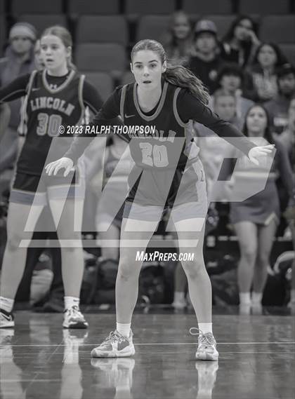 Thumbnail 1 in Lincoln vs. Vanden (CIF SJS D3 Final) photogallery.