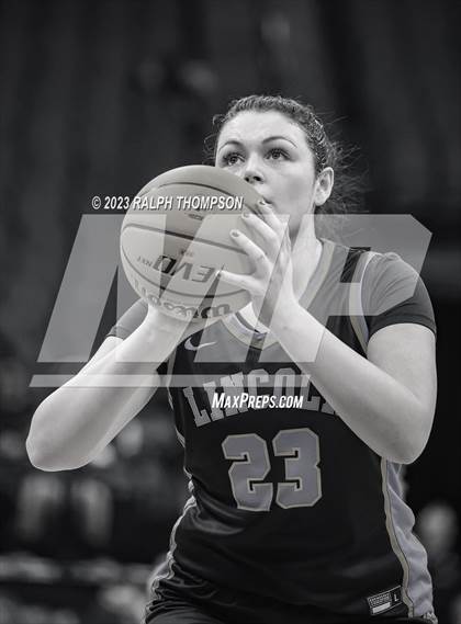 Thumbnail 1 in Lincoln vs. Vanden (CIF SJS D3 Final) photogallery.