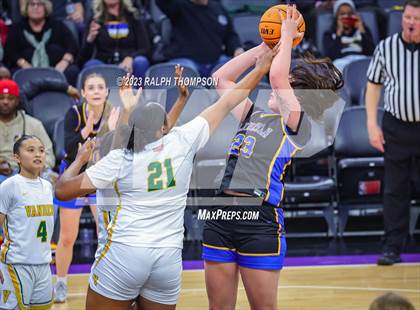Thumbnail 3 in Lincoln vs. Vanden (CIF SJS D3 Final) photogallery.