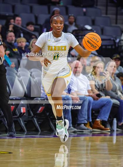 Thumbnail 3 in Lincoln vs. Vanden (CIF SJS D3 Final) photogallery.