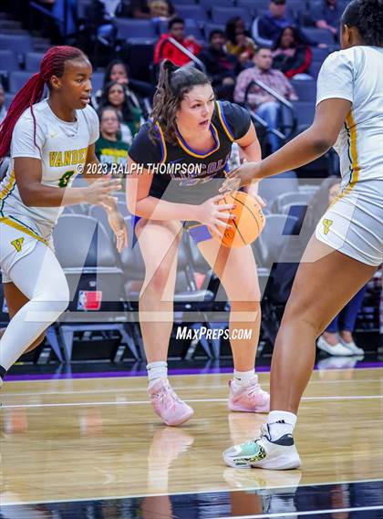 Thumbnail 1 in Lincoln vs. Vanden (CIF SJS D3 Final) photogallery.