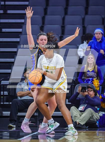 Thumbnail 3 in Lincoln vs. Vanden (CIF SJS D3 Final) photogallery.
