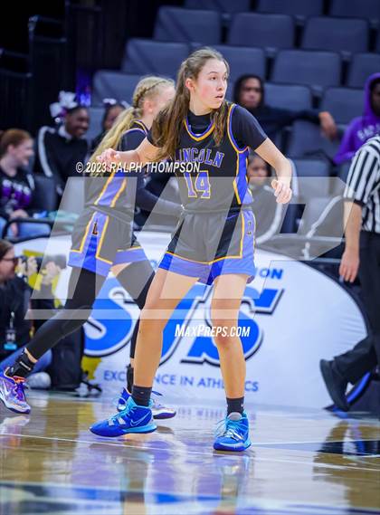 Thumbnail 2 in Lincoln vs. Vanden (CIF SJS D3 Final) photogallery.