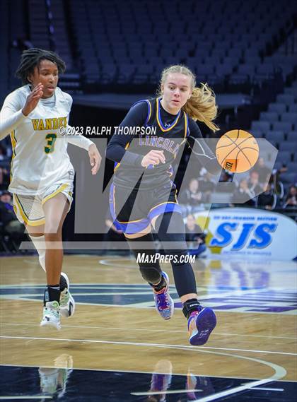 Thumbnail 1 in Lincoln vs. Vanden (CIF SJS D3 Final) photogallery.