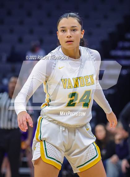 Thumbnail 3 in Lincoln vs. Vanden (CIF SJS D3 Final) photogallery.