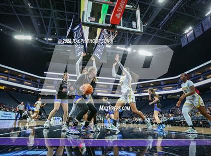 Thumbnail 2 in Lincoln vs. Vanden (CIF SJS D3 Final) photogallery.