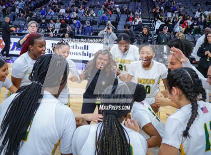 Thumbnail 3 in Lincoln vs. Vanden (CIF SJS D3 Final) photogallery.