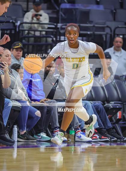 Thumbnail 1 in Lincoln vs. Vanden (CIF SJS D3 Final) photogallery.