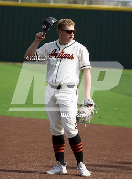 Thumbnail 1 in Grand Saline vs Hooks photogallery.