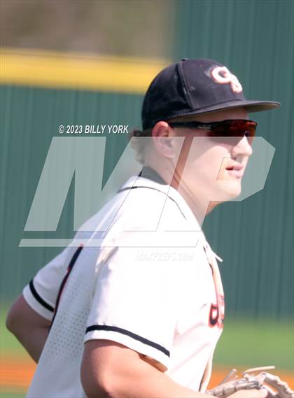 Thumbnail 1 in Grand Saline vs Hooks photogallery.