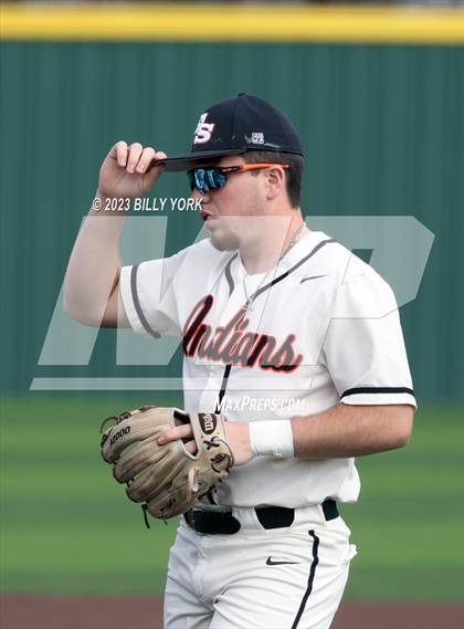 Thumbnail 3 in Grand Saline vs Hooks photogallery.