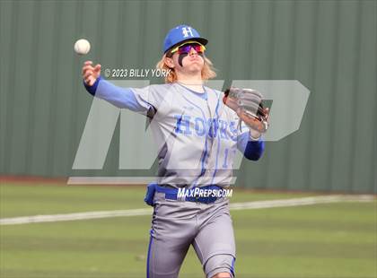 Thumbnail 2 in Grand Saline vs Hooks photogallery.