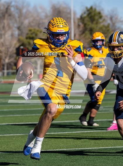 Thumbnail 3 in Summit Academy vs. San Juan (UHSAA 2A Semifinal) photogallery.