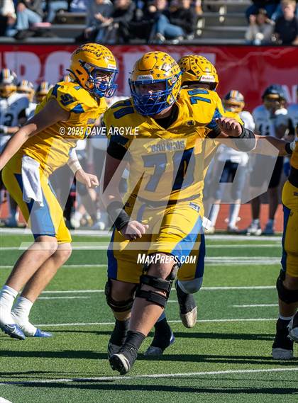 Thumbnail 3 in Summit Academy vs. San Juan (UHSAA 2A Semifinal) photogallery.