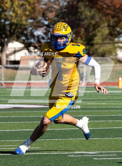 Thumbnail 3 in Summit Academy vs. San Juan (UHSAA 2A Semifinal) photogallery.