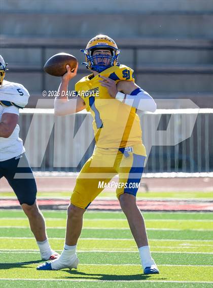 Thumbnail 1 in Summit Academy vs. San Juan (UHSAA 2A Semifinal) photogallery.