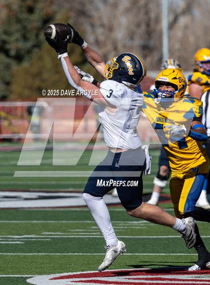 Thumbnail 2 in Summit Academy vs. San Juan (UHSAA 2A Semifinal) photogallery.