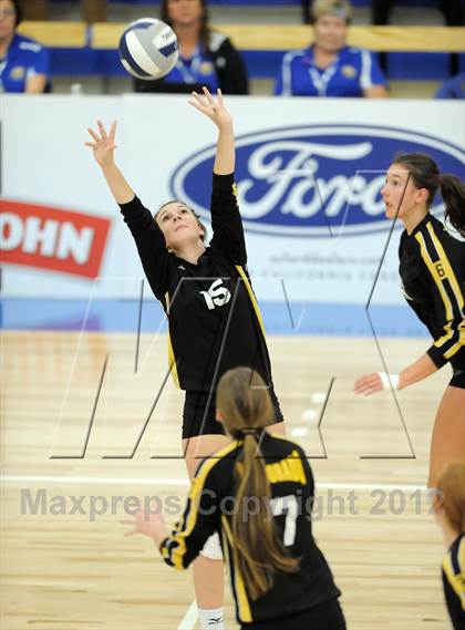Thumbnail 3 in La Salle vs. El Dorado (CIF SS D1A Final) photogallery.