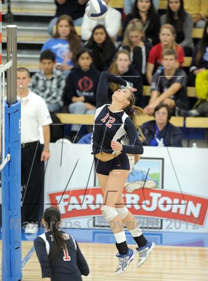 Thumbnail 1 in La Salle vs. El Dorado (CIF SS D1A Final) photogallery.