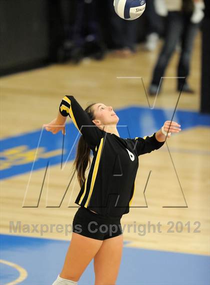 Thumbnail 3 in La Salle vs. El Dorado (CIF SS D1A Final) photogallery.