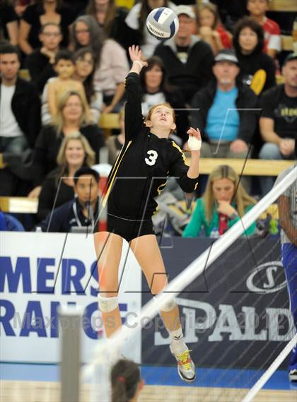 Thumbnail 2 in La Salle vs. El Dorado (CIF SS D1A Final) photogallery.