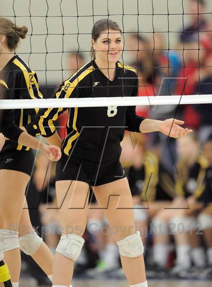 Thumbnail 1 in La Salle vs. El Dorado (CIF SS D1A Final) photogallery.