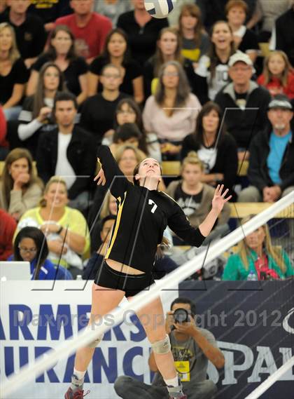 Thumbnail 1 in La Salle vs. El Dorado (CIF SS D1A Final) photogallery.