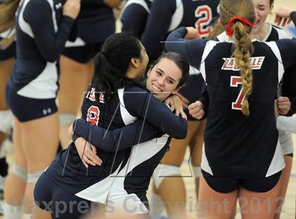 Thumbnail 2 in La Salle vs. El Dorado (CIF SS D1A Final) photogallery.