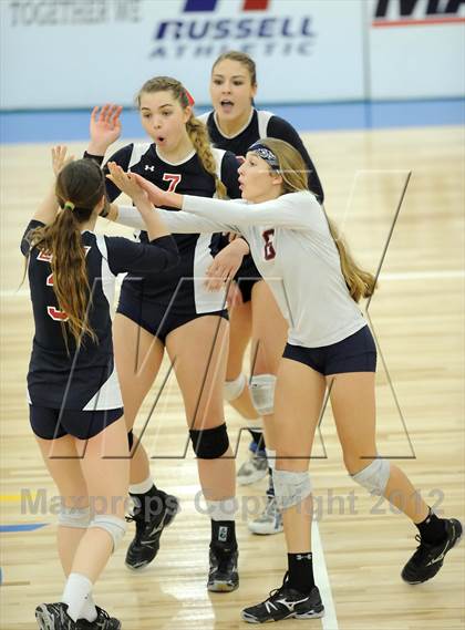 Thumbnail 3 in La Salle vs. El Dorado (CIF SS D1A Final) photogallery.