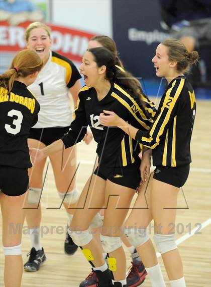 Thumbnail 3 in La Salle vs. El Dorado (CIF SS D1A Final) photogallery.