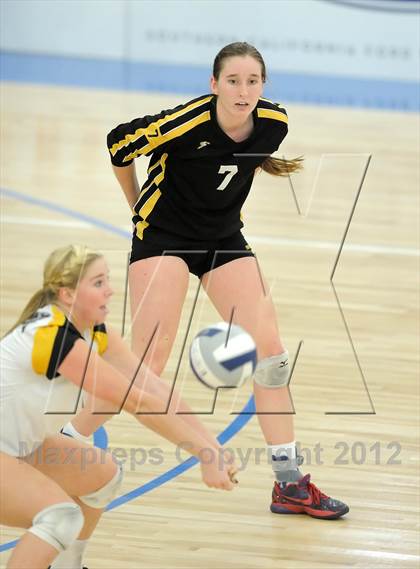 Thumbnail 3 in La Salle vs. El Dorado (CIF SS D1A Final) photogallery.