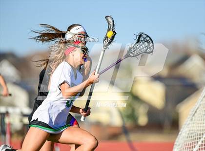 Thumbnail 3 in ThunderRidge vs Castle View/Douglas County (Scrimmage) photogallery.