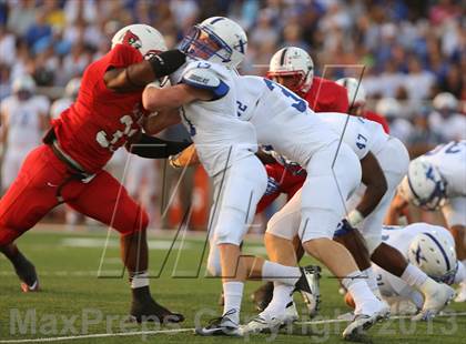 Thumbnail 1 in St. Xavier vs. Colerain photogallery.