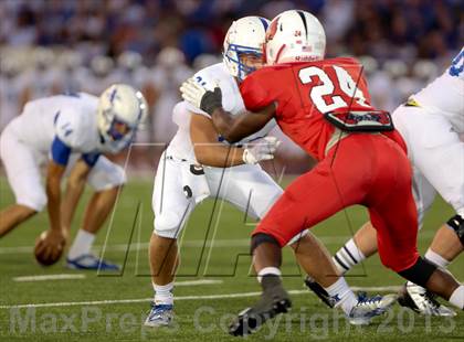 Thumbnail 1 in St. Xavier vs. Colerain photogallery.